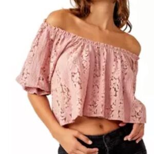 Brand NWOT Free People Stacey pink blush lace top crop size S
